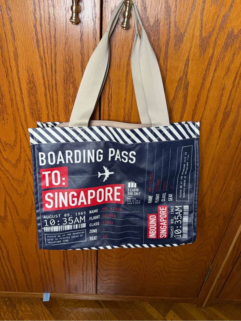 Boarding Pass to Singapore Tote Bag - Beige/Blue
